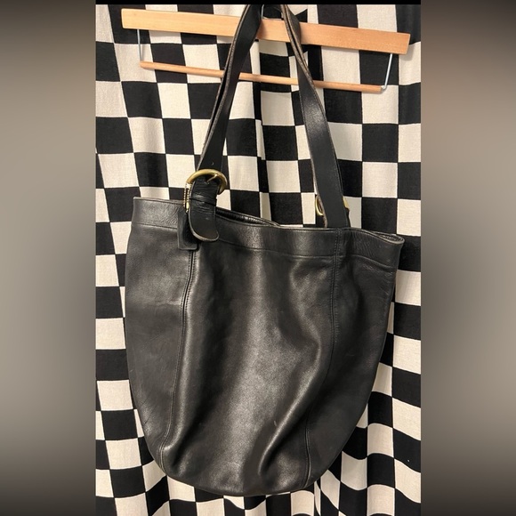 Vintage Coach Leather Tote - Picture 6 of 11